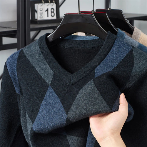 Plaid V-neck Long Sleeved Sweater