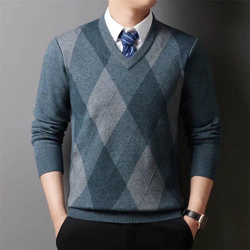Plaid V-neck Long Sleeved Sweater